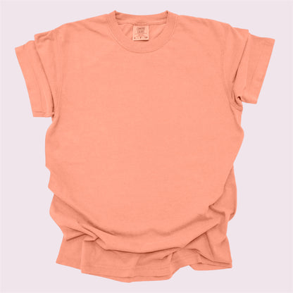 Comfort Colors T-French Bulldog Mom